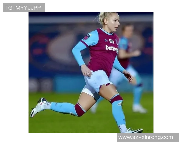 日本足坛颜值与实力并存的魅力球星闪耀绿茵展现新时代风采